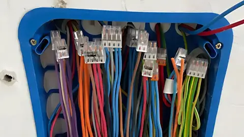 électricien à Arthon - image 2