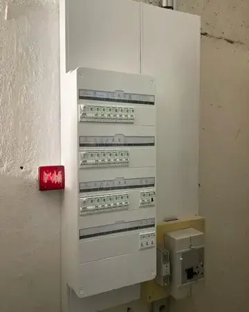 électricien à Chaumes-en-Retz - image 4