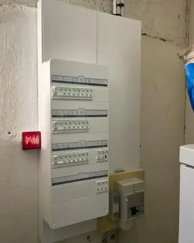 rénovation électrique à Saint-Hilaire-de-Chaléons - image 3
